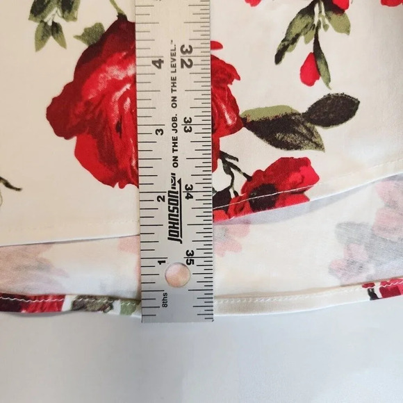 Eva Rose White And Red Rose Floral Fit And Flare Pinup Back-Tie Dress Size M - Picture 12 of 12